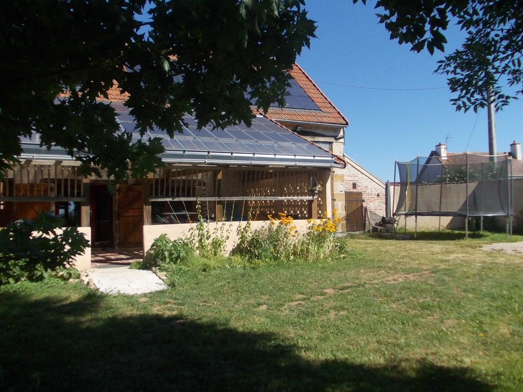 photo 0