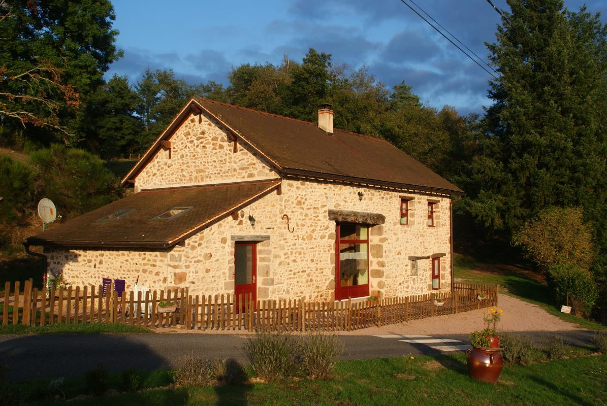 photo 0