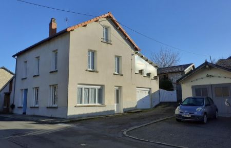 G&icirc;te n&deg;G241919 Ferri&egrave;res-sur-Sichon - Allier - G&icirc;te dans l'Allier en Auvergne