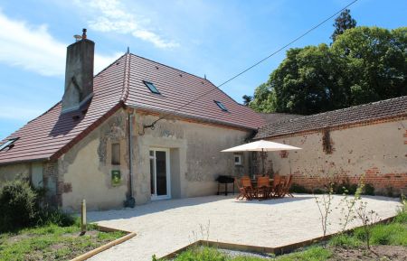 G&icirc;te n&deg;G21477 Bagneux - Allier - La grande terrasse
