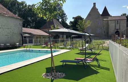 G&icirc;te n&deg;G231888 Vicq - Allier - La piscine partag&eacute;e